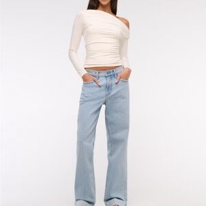 Abercrombie & Fitch Mid Rise Baggy Curve Love